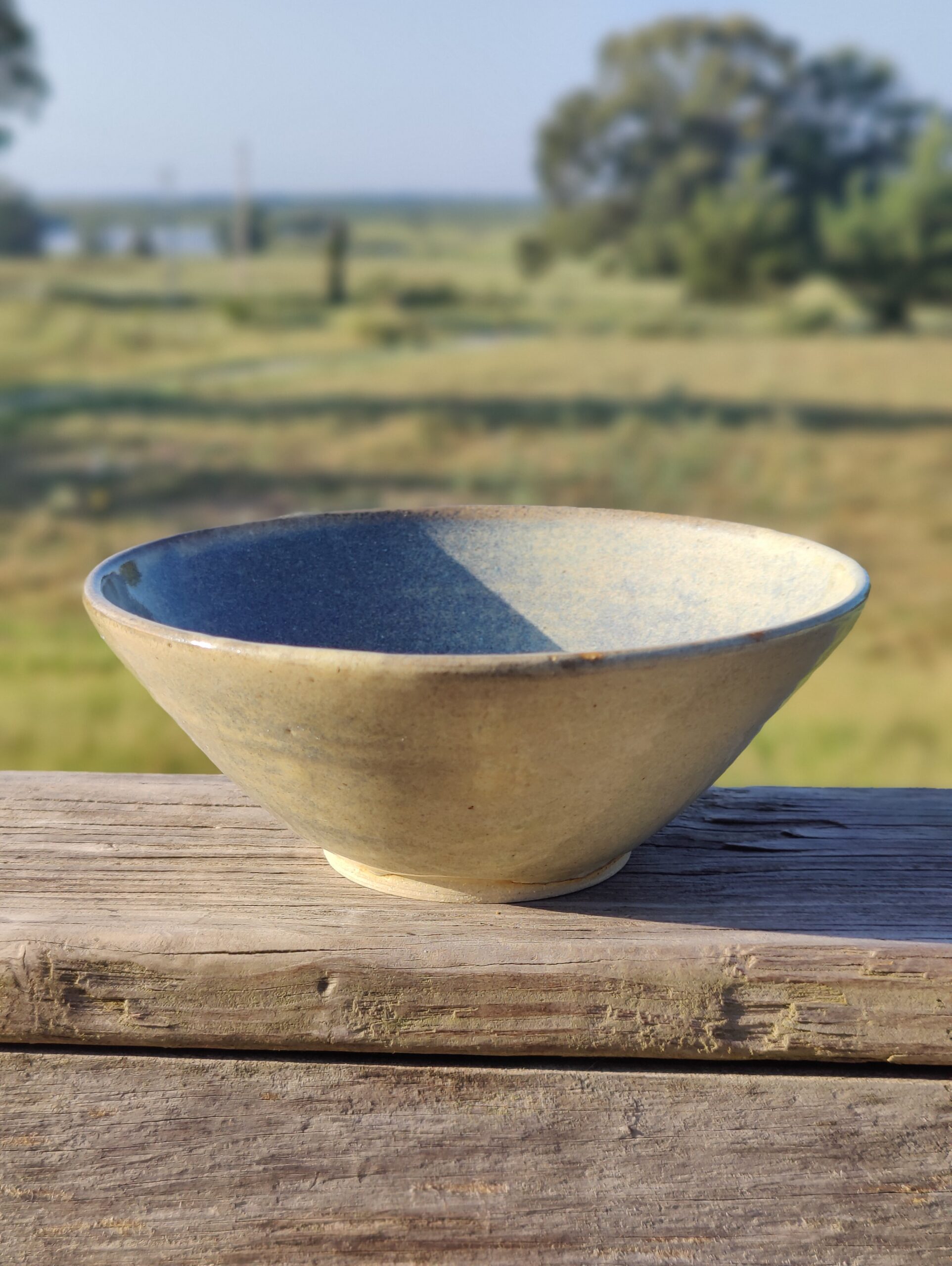 Serving bowl with purple flash